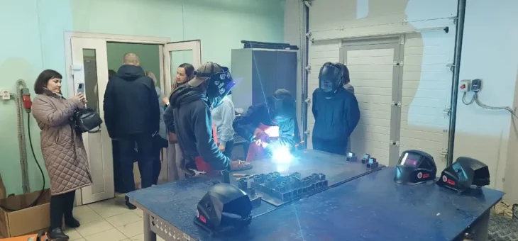 ЭКСКУРСИЯ ПО ВУЗУ ДЛЯ РОДИТЕЛЕЙ