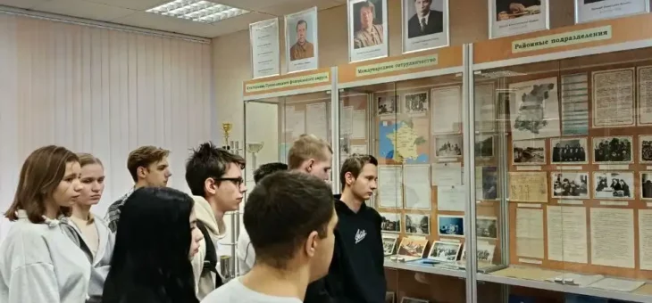 ЗА КУЛИСАМИ ЦИФР: СТУДЕНТЫ ПОГРУЗИЛИСЬ В МИР СТАТИСТИКИ НИЖЕГОРОДОБЛСТАТА