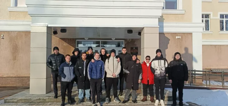 ПОСЕТИЛИ ВЫСТАВКУ СТАРИННЫХ ВЕЛОСИПЕДОВ